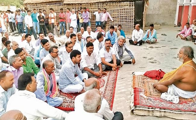 मिसाल! मंदिर को जमीन दान करेगा मुसलिम परिवार