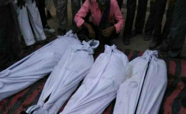 उत्तर प्रदेश : भीषण सड़क हादसे में 14 की मौत, 24 से ज्यादा घायल