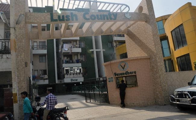 आय से अधिक संपत्ति मामले में छापेमारी, करोड़पति निकले जेल DIG