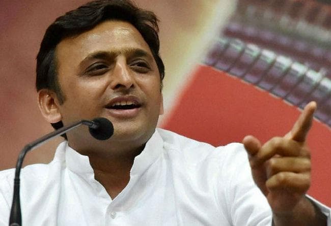 योगी सरकार का अभी विरोध नहीं करेंगे अखिलेश