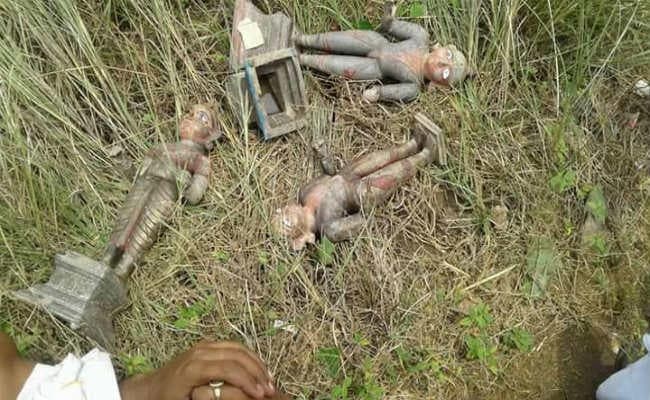बक्सर : चिलहरी गांव से चोरी हुई अष्टधातु की मूर्तियां बरामद