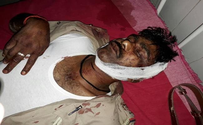 बिहार : शेखपुरा में छापेमारी करने गयी पुलिस टीम पर शराब माफियाओं ने बोला हमला, 3 पुलिसकर्मी जख्मी