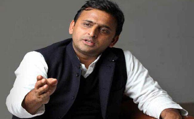 अखिलेश यादव का बेतुका प्रश्‍न, गुजरात का कोई भी सैनिक शहीद क्‍यों नहीं होता है?