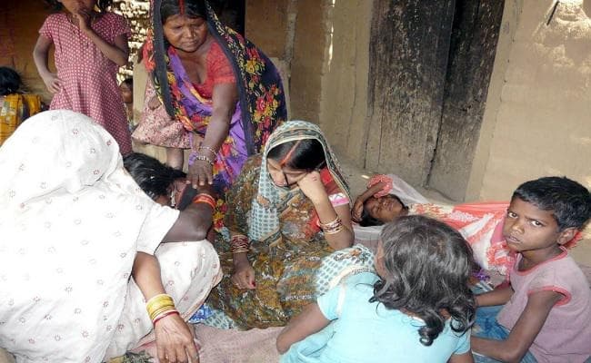 बिहार : डुमरांव में ठनका गिरने से 2 मासूमों की मौत, एक जख्मी