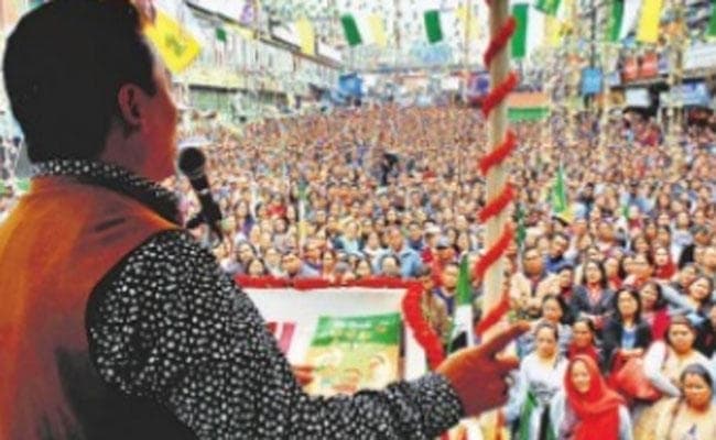 गोजमुमो प्रमुख विमल गुरूंग ने तृणमूल पर खूब साधा निशाना, कहा गोरखालैंड शब्द से भी डरी हुई हैं सीएम