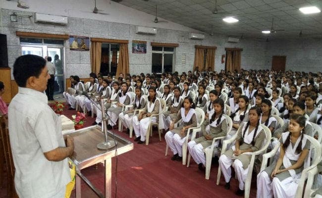 प्रभात खबर का ''बचपन बचाओ अभियान'' आज राजकमल सरस्वती विद्या मंदिर में