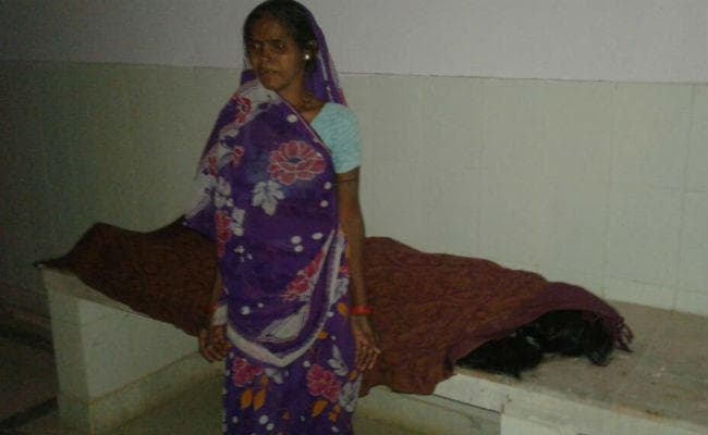 गुमला : चाचा ने डांटा तो गुस्से में दो सहेलियों ने जहर खाकर की आत्महत्या