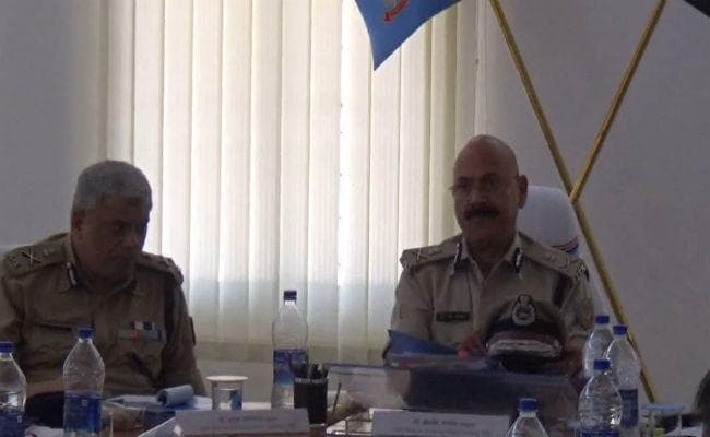 राज्य में 17 उग्रवादियों की संपत्ति जब्त, सीमावर्ती जिलों में होगी पुलिस पिकेट की स्थापना : डीजीपी