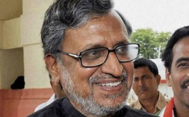 लालू की सांसद बेटी मीसा भारती ने शेयर की खरीद-बिक्री से की काली कमाई : सुशील कुमार मोदी