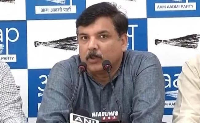 ''आप'' ने कपिल मिश्रा को ''शिखंडी'' बताया, भाजपा की भाषा बोलने का लगाया आरोप