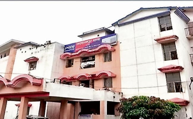 जानिए क्‍यों थाने के सभी पुलिसकर्मी को लाइन हाजिर किया एसएसपी मनु महाराज ने ?