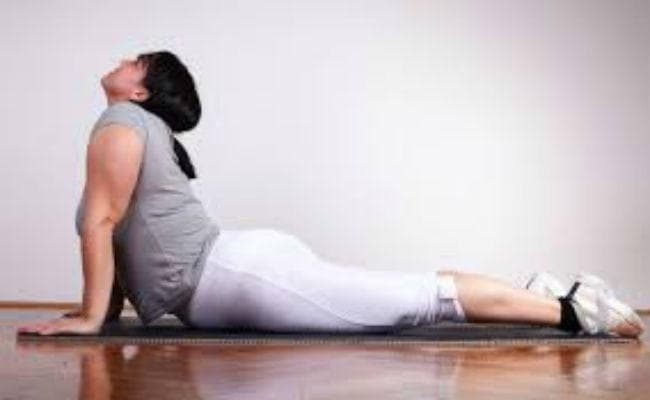 24 घंटे में सिर्फ 45 मिनट करें योग, पढें क्या होगा फायदा