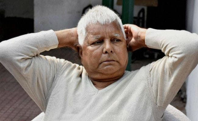 बेनामी संपत्ति : एनसीआर में 25 स्थानों पर आयकर की छापेमारी, निशाने पर लालू प्रसाद