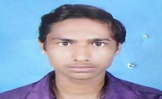 प. बंगाल : झारखंड के परीक्षार्थी की ट्रेन से गिर कर मौत