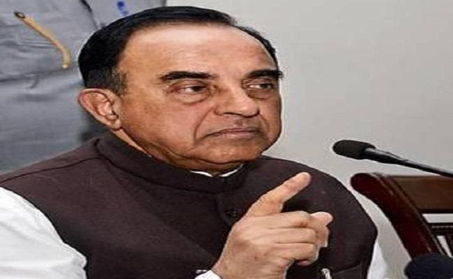 कश्मीर के विद्रोह की जड़ तक पहुंचने का आ गया है वक्त : सुब्रमण्यम स्वामी