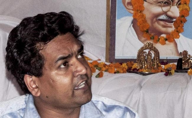 ...तो शीला दीक्षित, सुरेश कलमाडी, दाऊद सभी ईमानदार, केजरीवाल की सफाई पर कपिल का पलटवार