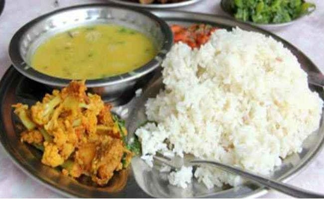 अब योगी सरकार पांच रुपये में गरीबों को खिलायेगी खाना