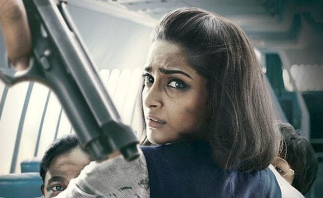 सोनम कपूर की ''नीरजा'' के निर्माताओं पर केस कर सकता है भनोट परिवार, इस बात से है नाराज