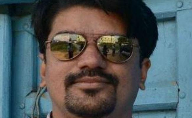 युवा पत्रकार पीयूष बबेले ने कविता के माध्‍यम से मोदी सरकार पर कसा तंज, आप भी पढ़ें