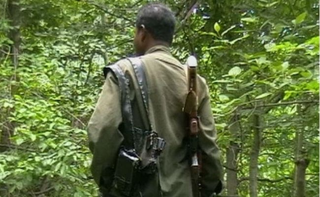 Jharkhand News : झारखंड से पीएलएफआई का एरिया कमांडर मोदी गिरफ्तार, स्पेशल ब्रांच की टीम कर रही पूछताछ