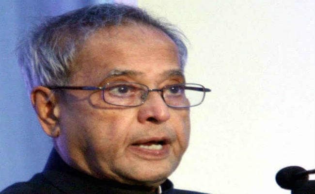 देश में निर्णय लेने की प्रक्रिया में ''बातचीत'' और ''असहमति'' जरूरी : राष्ट्रपति