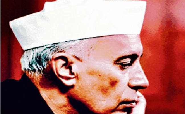 कौन भूल सकेगा नेहरू का योगदान