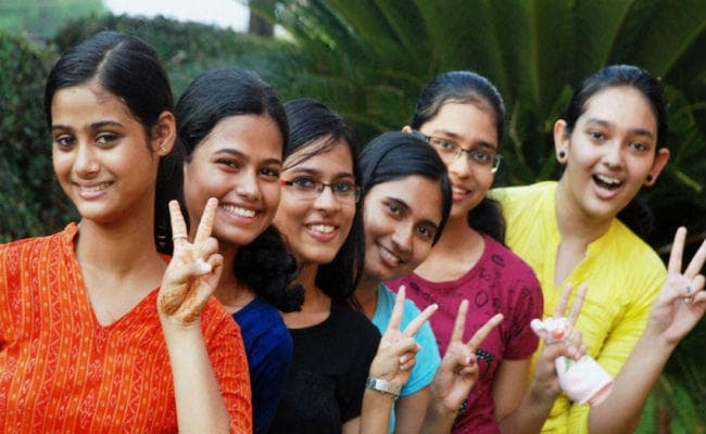 CBSE कंपार्टमेंट परीक्षा में 59.43% छात्र हुए उत्तीर्ण, परिणाम देखने के लिए यहां क्लिक करें