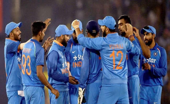 पाकिस्तान को परेशानी में डाल सकते हैं भारतीय तेज गेंदबाज