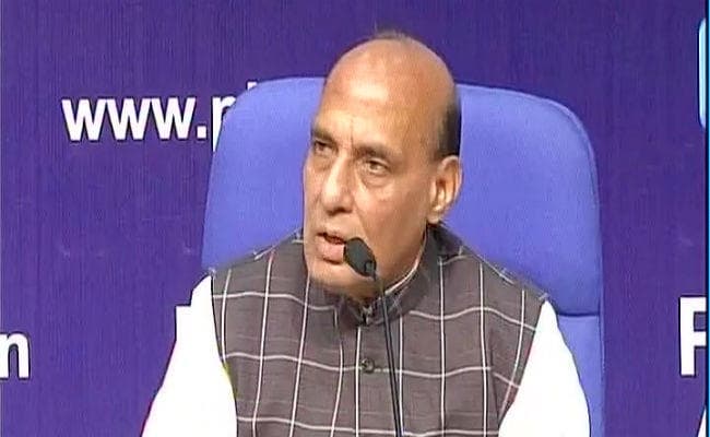 बोले राजनाथ सिंह- जम्मू-कश्मीर में पाक प्रायोजित आतंकवाद का करेंगे खात्मा