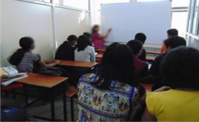 सुपर 30 की तर्ज पर झारखंड सरकार ने शुरू किया था आकांक्षा 40, कई इंटर भी पास नहीं कर सके