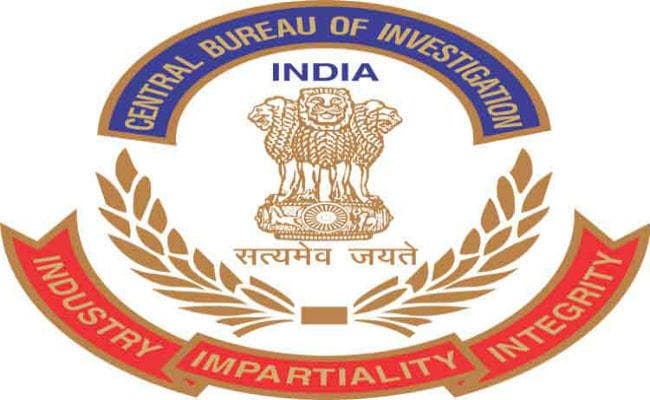 सेना में ट्रांसफर रैकेट : दलाल समेत लेफ्टिनेंट कर्नल को 12 दिन की सीबीआई हिरासत में भेजा गया