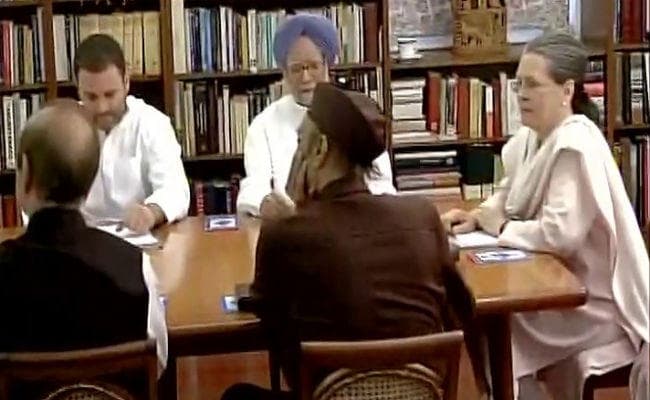 मोदी सरकार हर मोर्चे पर विफल, दबाये जा रहे हैं विरोध के स्वर : कांग्रेस