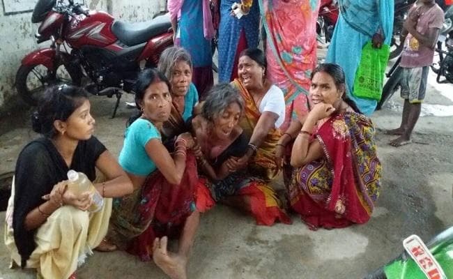 बिहार : शेखपुरा के अरियरी में वज्रपात की चपेट में आने से 2 लोगों की मौत