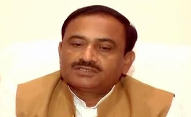 MP के होम मिनिस्टर ने माना, पुलिस की गोलियों से मंदसौर में हुर्इ पांच किसानों की मौत