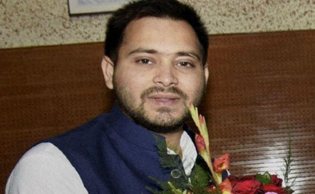 अमित शाह ने गांधीजी को  ''राष्ट्रपिता''  से जाति -विशेष तक सीमित कर दिया : तेजस्वी