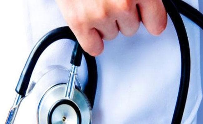 विवाहिता ने डॉक्टर पर लगाया तंग करने का आरोप