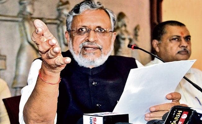 रेलवे खलासी ने डिप्टी सीएम की बहन को दान में दी 70 लाख की जमीन