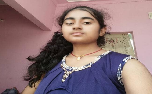 #BIHAR : समस्तीपुर में 9वीं की छात्रा के हाथ-पैर बांध कर जिंदा जलाया, ग्रामीणों में आक्रोश