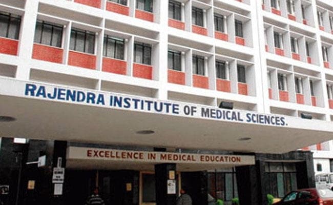 अगले सप्ताह शुरू हो जायेगा सेंट्रलाइज पैथोलॉजी ट्रायल,  20 के बाद शुरू होगा रिम्स का सैंपल कलेक्शन सेंटर