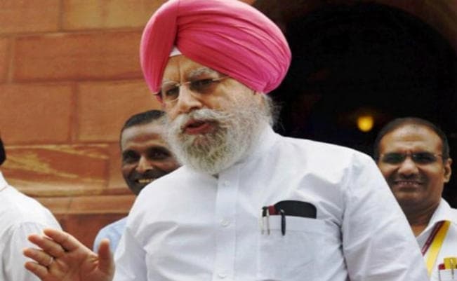 जीजेएम ने संकट की घड़ी में भाजपा सांसद  एसएस अहलूवालिया की गैर मौजूदगी पर सवाल उठाया