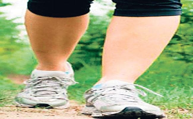 पैदल चलने से आप रहेंगे हैप्पी