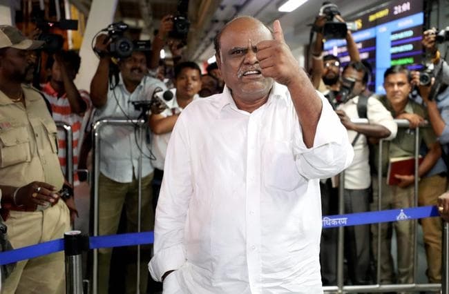 कोयंबटूर से गिरफ्तार हुए रिटायर्ड जस्टिस सीएस कर्णन, चेन्नई लाये गये