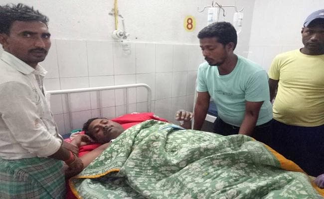 शेखपुरा : घर की सीढ़ी पर गिरा ठनका, 4 लोगों की हालत गंभीर