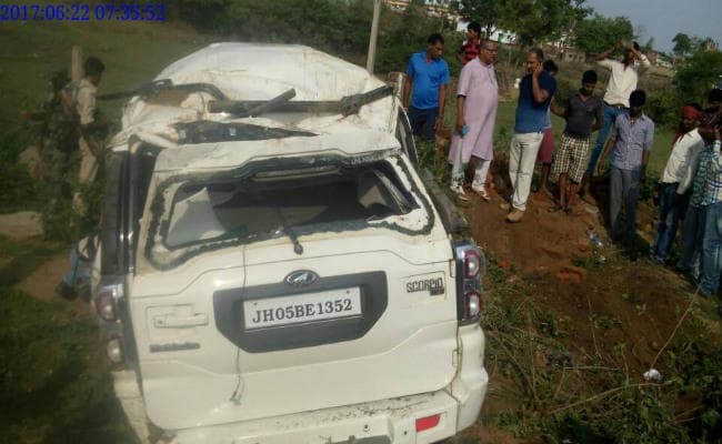 एसपी की गाड़ी से कुचल कर मजदूर की मौत, बाल-बाल बचे एसपी व उनकी पत्नी