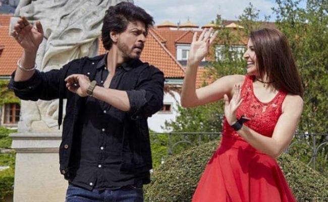 #JHMS: 7000 ''सेजल'' से मिले शाहरुख खान, ट्विटर पर शेयर की तस्‍वीर...
