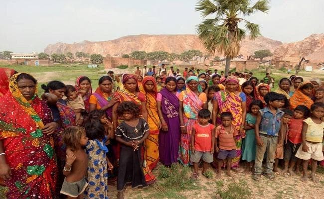 VIDEO : बिहार के शेखपुरा में रोजगार के लिए बड़ी स्टोन कंपनियों के कारोबार को ठप करेंगे मजदूर