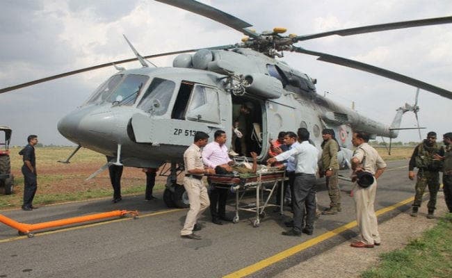सुकमा में नक्सली हमले में दो जवान शहीद, तीन घायल सुकमा में नक्सली हमले में दो जवान शहीद, तीन घायल