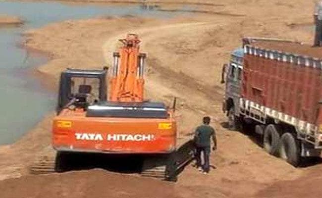 Bihar : तीन हजार करोड़ का है अवैध खनन का कारोबार, पांच सौ लोग गंवा चुके हैं जान