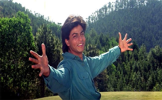 #25GoldenYearsOfSRK : बॉलीवुड में ''बादशाह'' के 25 साल पूरे, Social Media पर बधाइयों का तांता