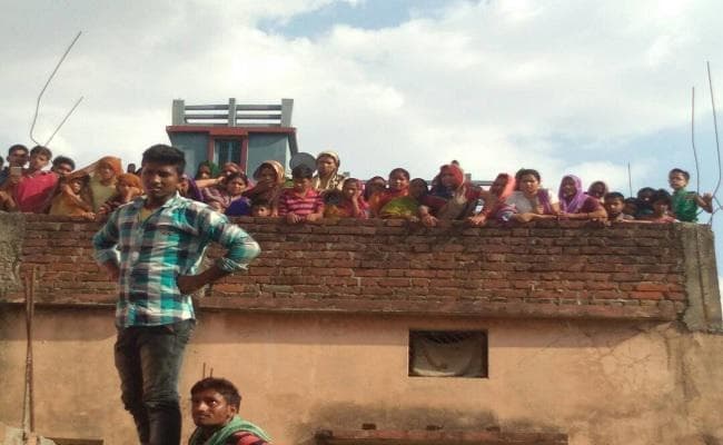 शहीद ललन मिश्रा का पार्थिव शरीर पहुंचा बक्सर तो बह उठी आसुओं की धारा